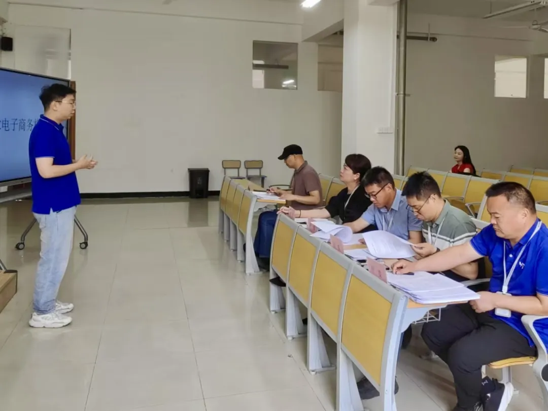 以赛促教展风采，匠心育人砺技术——扬智科老师职业能力大赛校级提拔赛圆满闭幕